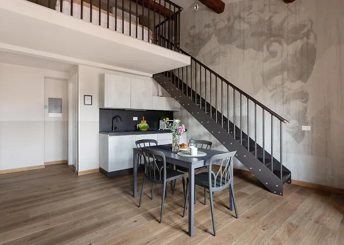 Florentia Art Apartments
